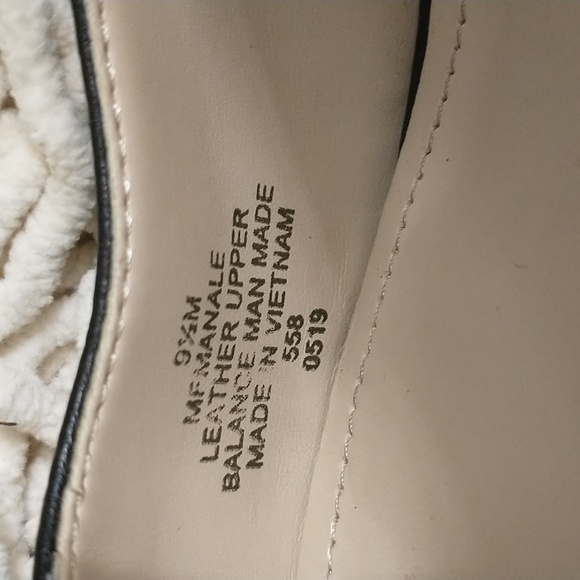 Marc Fisher Slingbacks black leather with block heel EUC size 9.5 - Picture 6 of 11